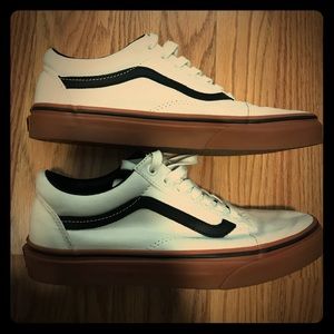 Old Skool Gum Sole Vans size 8.5
